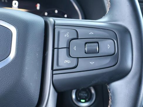 Used 2024 GMC Yukon XL AT4 w/ Technology Package image 29