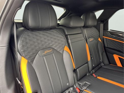 New 2026 Bentley Bentayga Speed AWD/4WD image 32