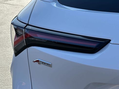 Used 2025 Acura ADX A-Spec image 7