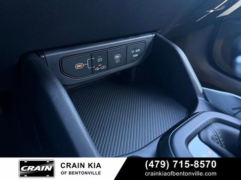 New 2026 Kia K4 FWD image 17