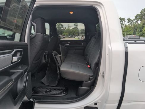 Used 2022 RAM 1500 Big Horn RWD image 11