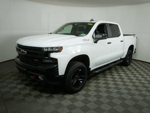 Used 2020 Chevrolet Silverado 1500 LT Trail Boss image 7