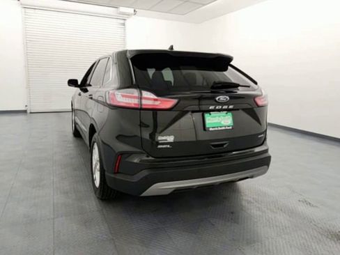 Used 2022 Ford Edge SEL image 7