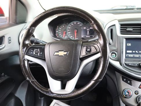 Used 2017 Chevrolet Sonic LT w/ Convenience Package image 29