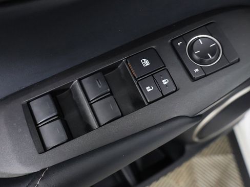 Used 2015 Lexus NX 200t FWD w/ Premium Package image 33