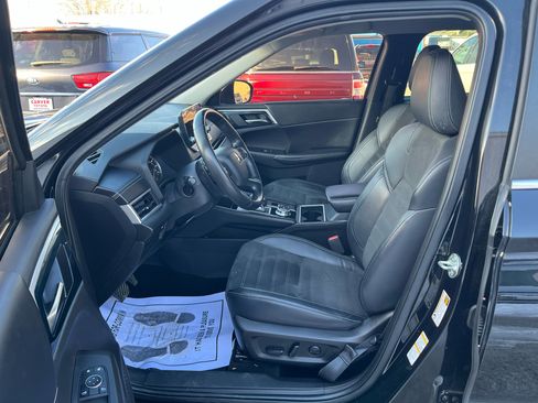 Used 2022 Mitsubishi Outlander SE image 23