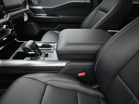 New 2026 Ford F150 Lariat w/ Equipment Group 501A Mid image 21