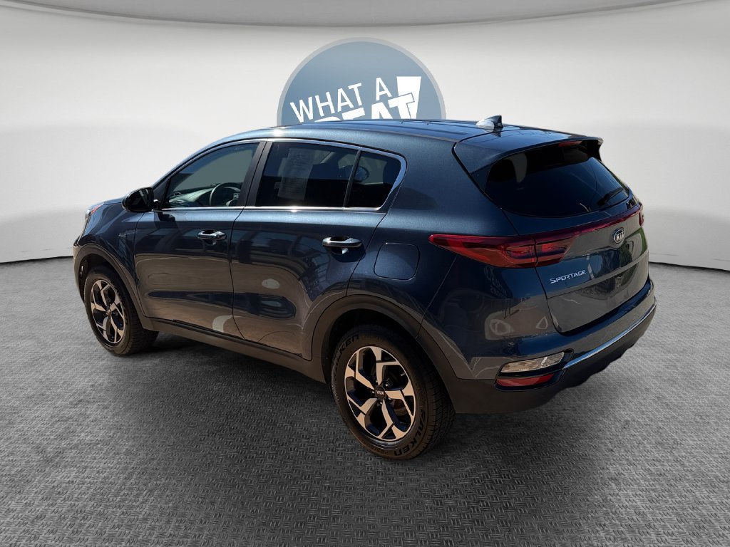 Used 2022 Kia Sportage LX AWD/4WD image 6