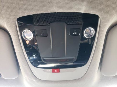 Used 2024 Kia Seltos S AWD/4WD image 25