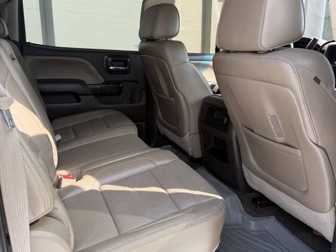 Used 2015 GMC Sierra 2500 Denali w/ Duramax Plus Package AWD/4WD image 11