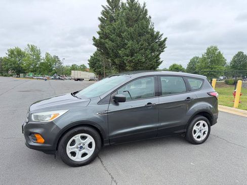 Used 2017 Ford Escape S FWD image 8