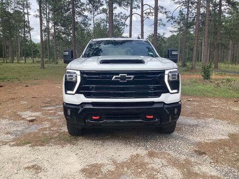 New 2026 Chevrolet Silverado 2500 LT w/ Trail Boss Package AWD/4WD image 7