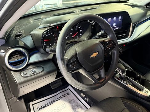 Used 2024 Chevrolet Trax LS w/ Driver Confidence Package FWD image 24