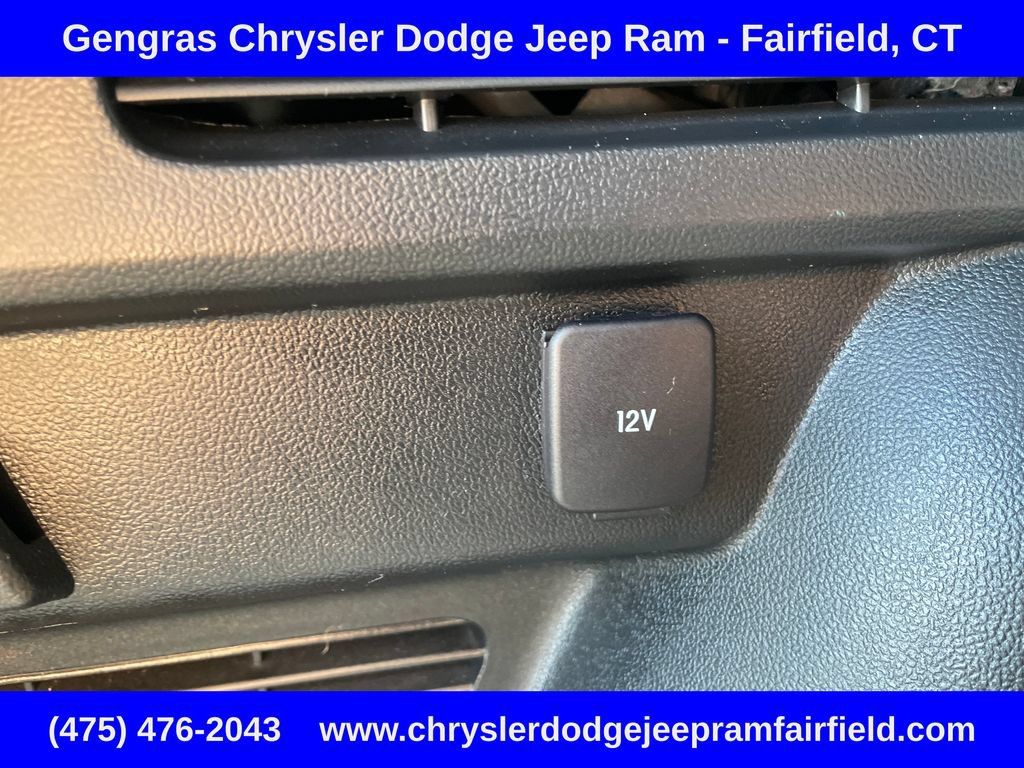 Used 2021 Ford Escape SEL w/ Technology Package AWD/4WD image 32