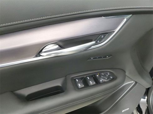 Used 2022 Cadillac XT6 Luxury image 20