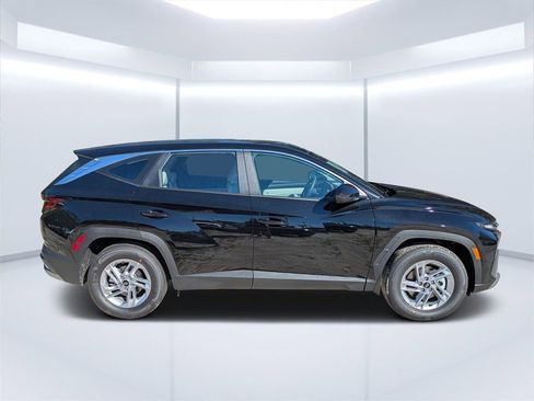 New 2026 Hyundai Tucson SE FWD image 2