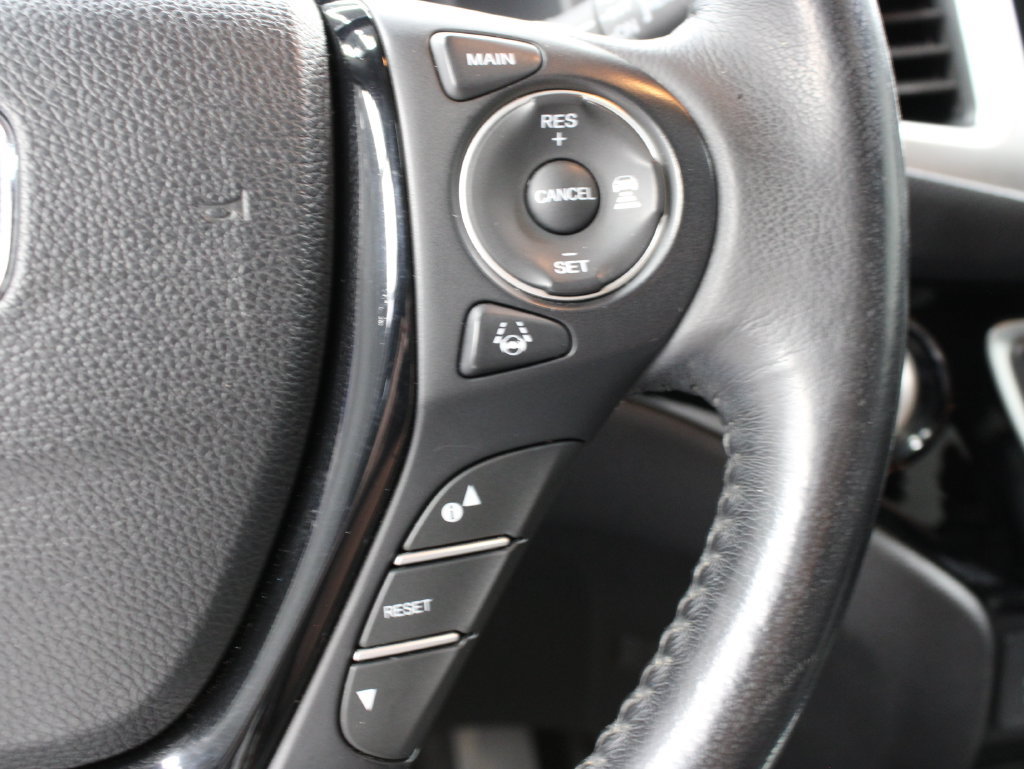 Used 2018 Honda Pilot Touring image 51