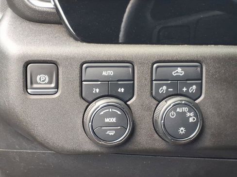 Certified 2022 Chevrolet Silverado 1500 LT image 7