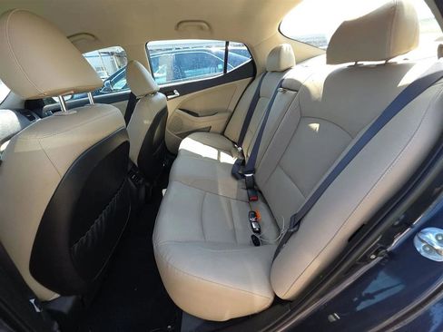 Used 2015 Kia Optima EX FWD image 18