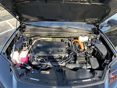 Used 2025 Toyota Crown Signia XLE image 16