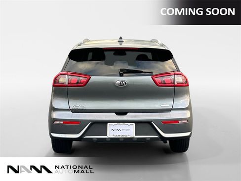 Used 2018 Kia Niro LX image 4