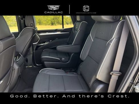 Certified 2025 Cadillac Escalade Sport w/ LPO, ONYX Package AWD/4WD image 31