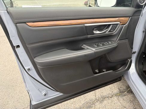 Used 2021 Honda CR-V Touring image 15