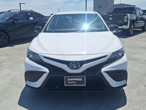 Used 2024 Toyota Camry SE w/ Convenience Package FWD image 2