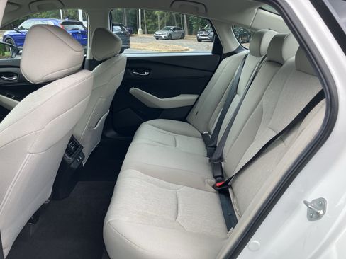 Used 2025 Honda Accord LX image 32