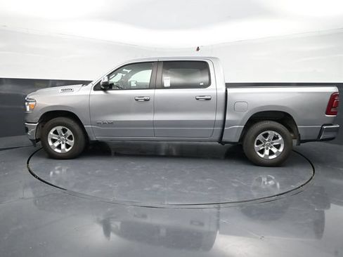 Used 2024 RAM 1500 Laramie AWD/4WD image 4