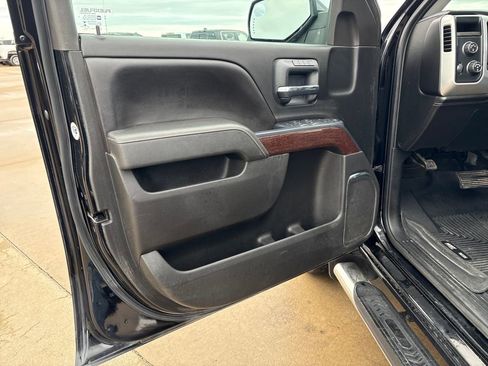 Used 2014 GMC Sierra 1500 SLT w/ Suspension Package, Off-Road image 18