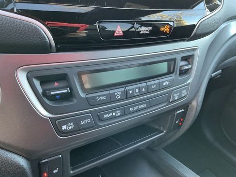 Used 2024 Honda Passport EX-L image 25