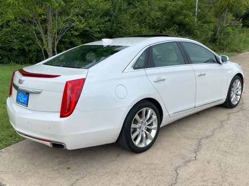 Used 2016 Cadillac XTS Luxury w/ Driver Awareness Package image 6