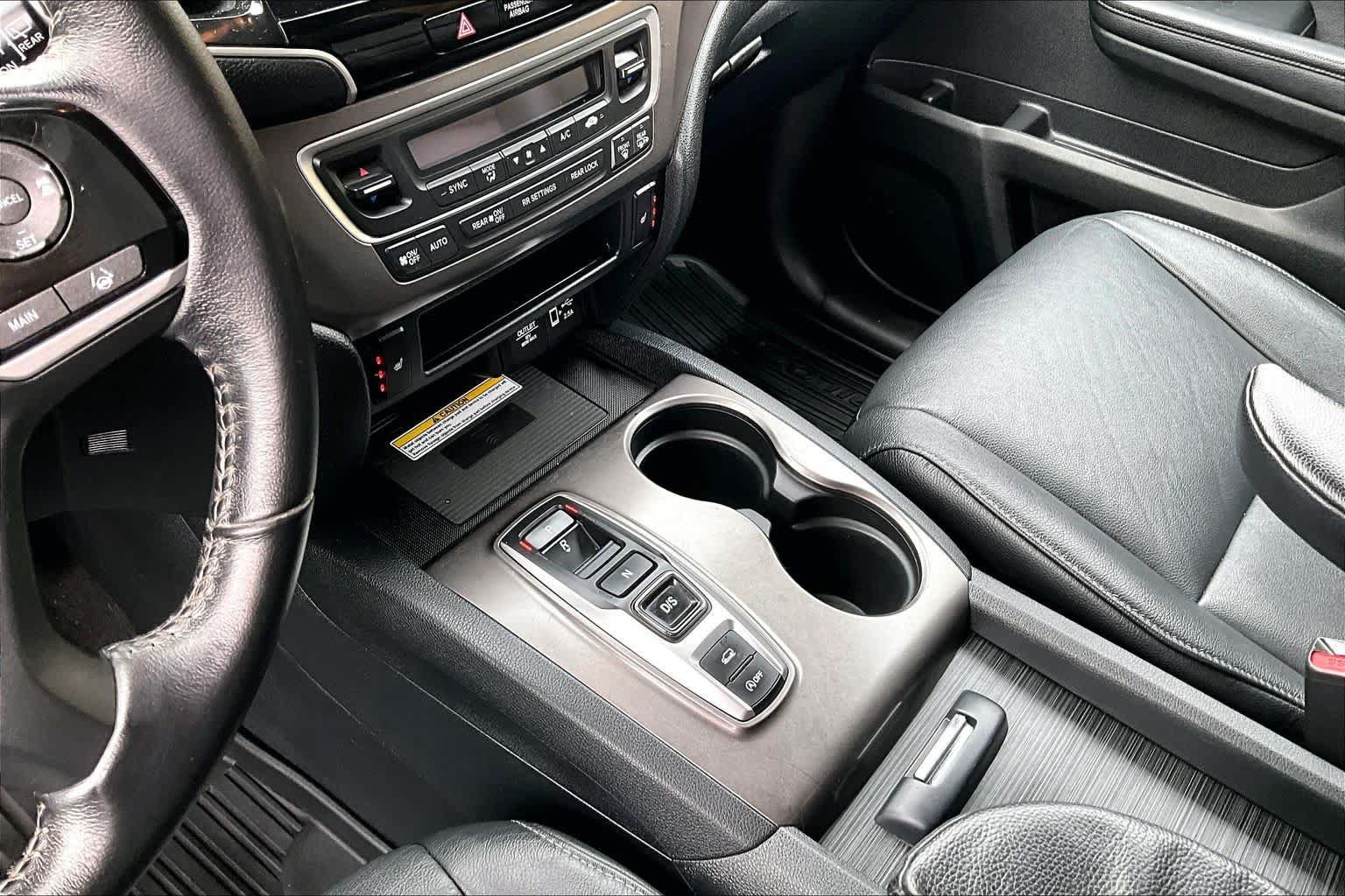 Used 2021 Honda Pilot Special Edition image 17