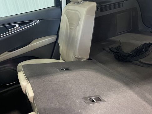 Used 2023 Lincoln Nautilus Reserve w/ Monochromatic Package image 36