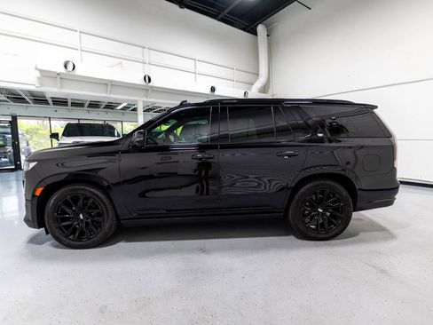 Used 2023 Cadillac Escalade Sport Platinum w/ LPO, ONYX Package AWD/4WD image 13