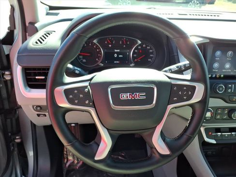 Used 2023 GMC Terrain SLT image 7