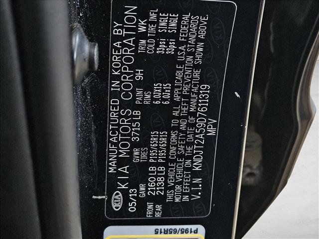 Used 2013 Kia Soul FWD image 19