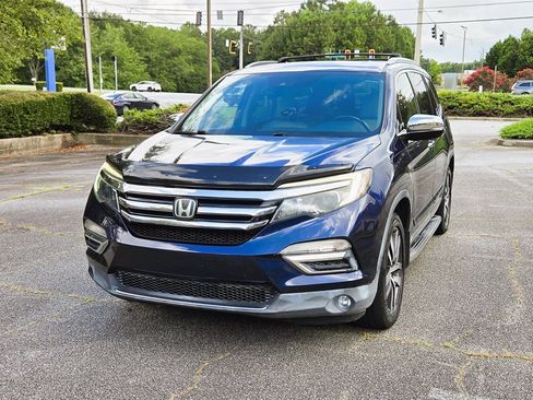 Used 2016 Honda Pilot Touring image 17