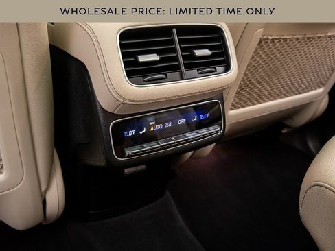 Used 2024 Mercedes-Benz GLS 450 4MATIC image 20