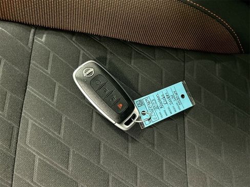 Certified 2023 Nissan Kicks SR image 17