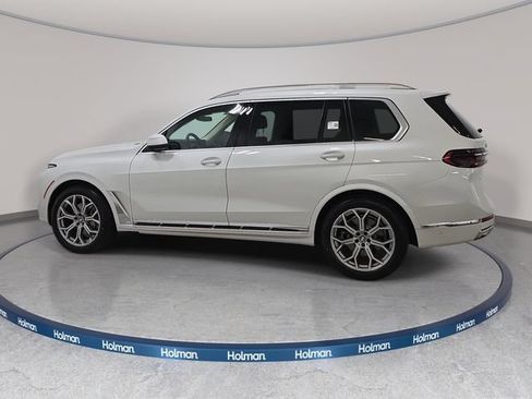 Used 2024 BMW X7 xDrive40i w/ Executive Package AWD/4WD image 8