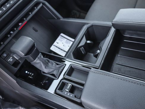 New 2026 Toyota Tundra SR AWD/4WD image 25