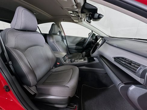 Used 2024 Subaru Crosstrek 2.0i Premium image 30