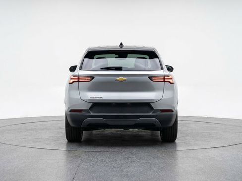 Used 2025 Chevrolet Equinox LT image 7