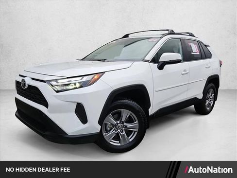 Used 2024 Toyota RAV4 XLE AWD/4WD image 1
