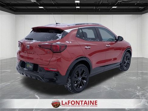 Used 2024 Buick Encore GX Sport Touring image 5