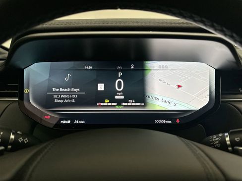 New 2026 Land Rover Range Rover Sport Dynamic SE image 23