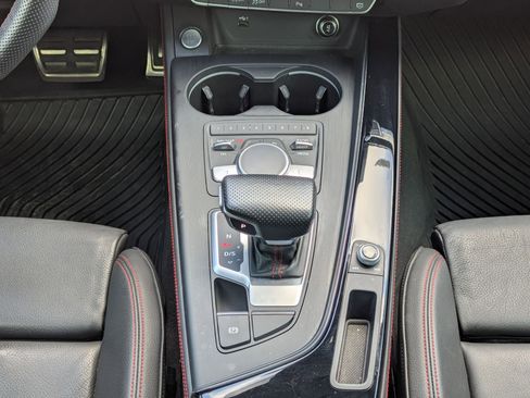 Used 2018 Audi A4 2.0T Premium Plus w/ Premium Plus Package image 19