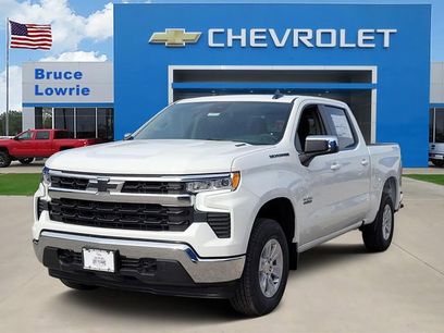 New 2026 Chevrolet Silverado 1500 LT w/ LPO, Dark Essentials Package